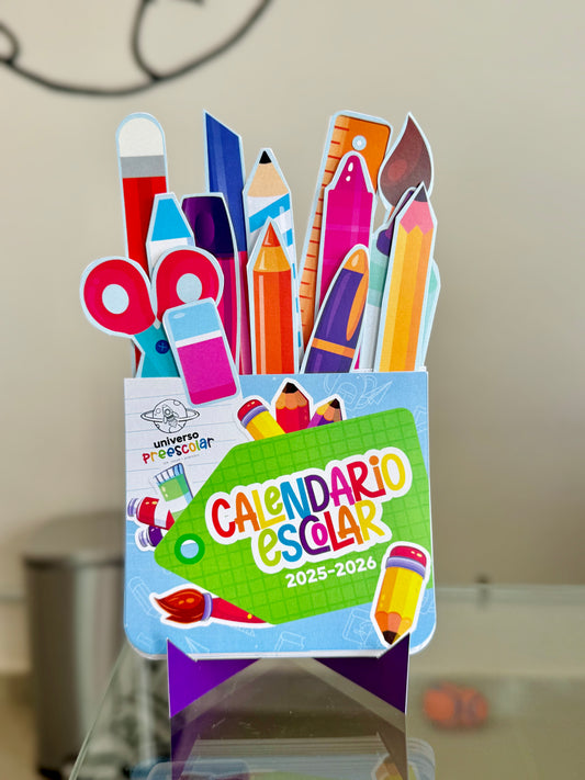 Calendario de escritorio ciclo escolar 2025-2026